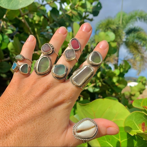 Sea tumbled white sea glass sterling & fine silver soldered ring textured band - Picture 5 of 6